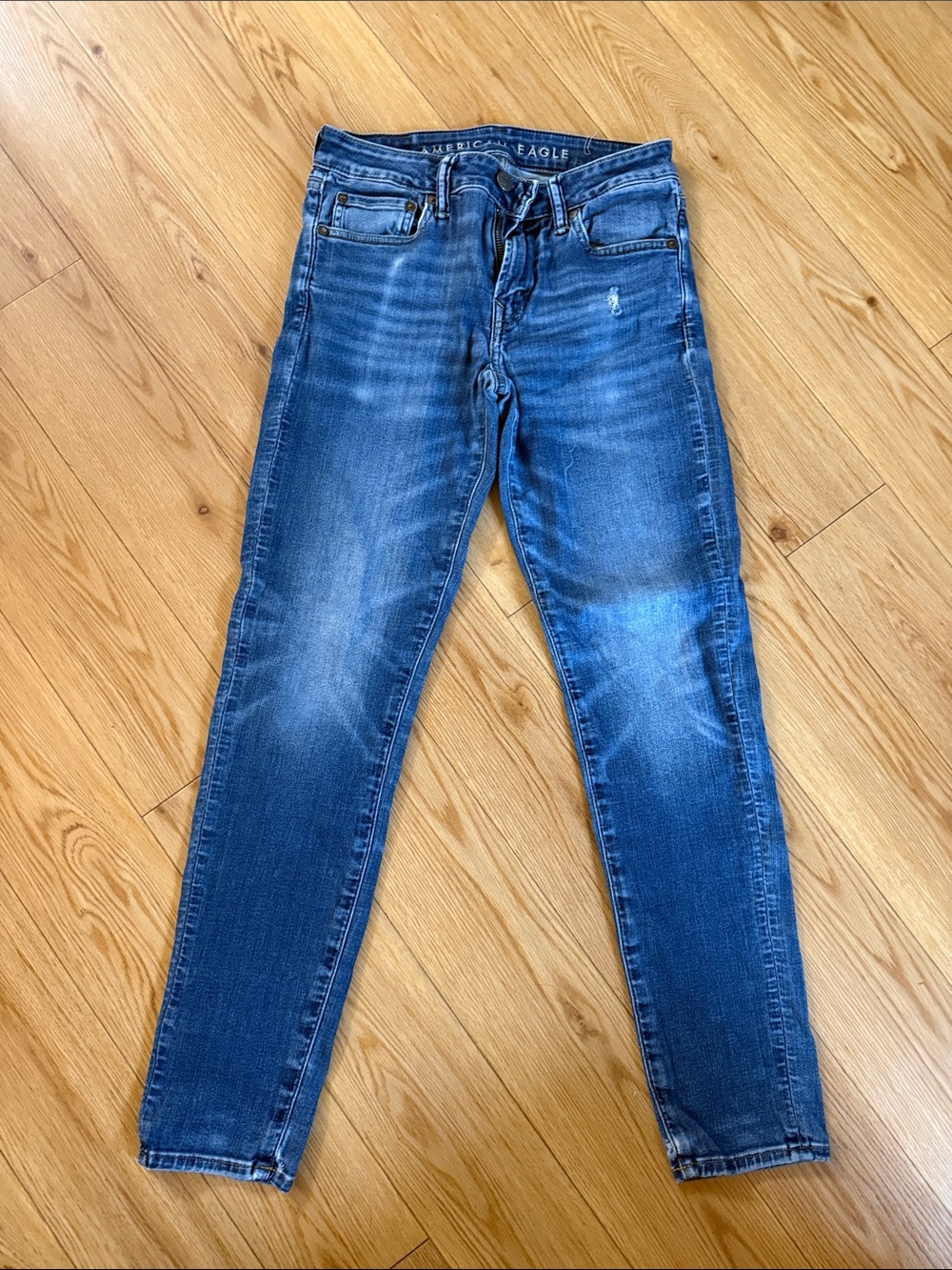 American Eagle Outfitters Medium Wash Skinny Jeans
